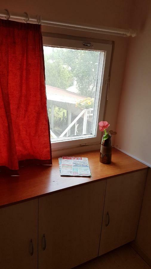 Csalad-Barat Apartman Balatonlelle Eksteriør bilde
